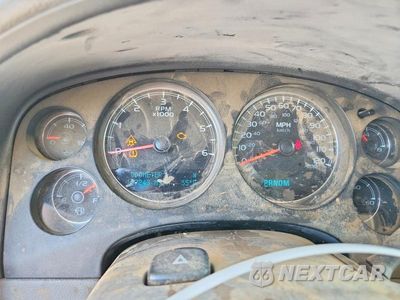Zdjęcie 9 z 13 samochodu: 2010 CHEVROLET SUBURBAN K1500 LT VIN:1GNUKJE37AR138899 - miniatura
