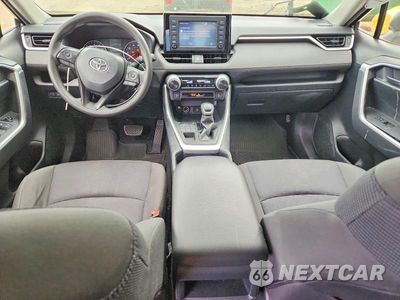Zdjęcie 8 z 13 samochodu: 2019 TOYOTA RAV4 LE VIN:JTMF1RFV8KD502894 - miniatura