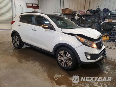 Czwarte zdjęcie samochodu z boku: 2014 KIA SPORTAGE EX VIN:KNDPC3AC0E7578646 - miniatura