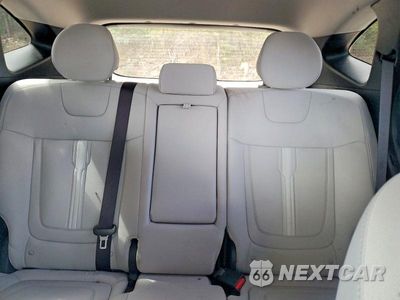 Zdjęcie 10 z 13 samochodu: 2026 HYUNDAI TUCSON SEL VIN:5NMJB3DE7TH609404 - miniatura