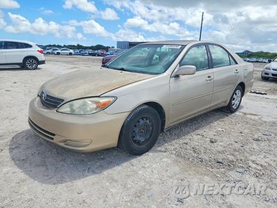 2003 TOYOTA CAMRY LE 4T1BE32K13U175053 - główne zdjęcie licytacji z USA - miniatura