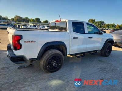 Trzecie zdjęcie samochodu z tyłu: 2026 CHEVROLET COLORADO TRAIL BOSS VIN:1GCPTEEK6T1117965 - miniatura