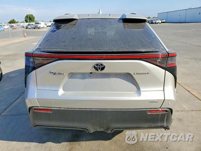 Zdjęcie 6 z 12 samochodu: 2023 TOYOTA BZ4X LIMITED VIN:JTMABACA2PA026435 - miniatura