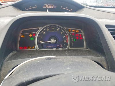 Zdjęcie 9 z 12 samochodu: 2010 HONDA CIVIC LX VIN:2HGFA1F51AH324430 - miniatura