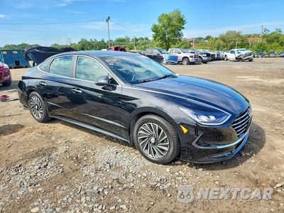 Czwarte zdjęcie samochodu z boku: 2021 HYUNDAI SONATA HYBRID SEL VIN:KMHL34JJ7MA034001 - miniatura