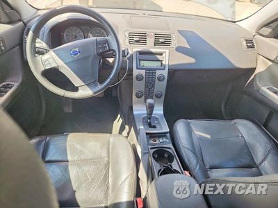 Zdjęcie 8 z 12 samochodu: 2005 VOLVO S40 T5 VIN:YV1MS682652059936 - miniatura