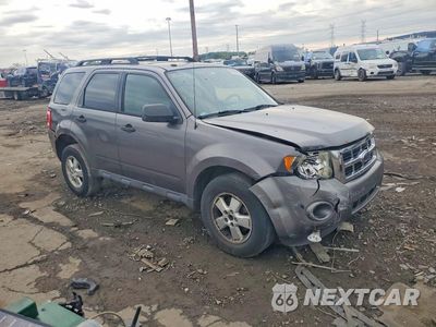 Czwarte zdjęcie samochodu z boku: 2009 FORD ESCAPE XLT VIN:1FMCU03779KA13321 - miniatura