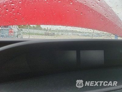 Zdjęcie 9 z 12 samochodu: 2018 TOYOTA PRIUS FOUR TOURING VIN:JTDKARFU8J3553659 - miniatura