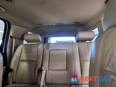 Zdjęcie 10 z 13 samochodu: 2008 CHEVROLET SUBURBAN K1500 LS VIN:1GNFK16358J126105 - miniatura