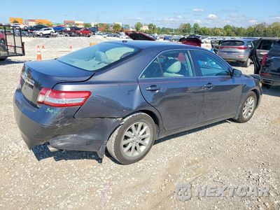 Trzecie zdjęcie samochodu z tyłu: 2011 TOYOTA CAMRY XLE VIN:4T1BF3EK2BU750512 - miniatura