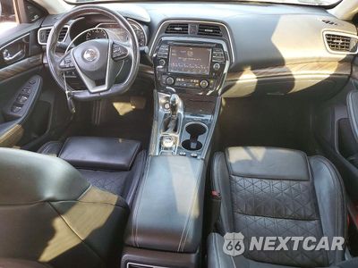 Zdjęcie 8 z 13 samochodu: 2017 NISSAN MAXIMA PLATINUM VIN:1N4AA6AP0HC453602 - miniatura
