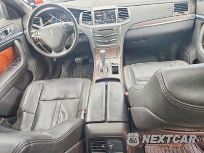 Zdjęcie 8 z 12 samochodu: 2013 LINCOLN MKS VIN:1LNHL9FT7DG609594 - miniatura