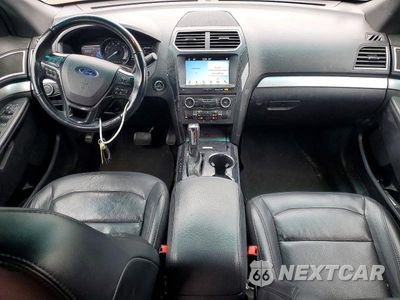 Zdjęcie 8 z 13 samochodu: 2017 FORD EXPLORER XLT VIN:1FM5K8D81HGD44515 - miniatura