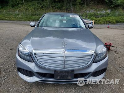 Piąte zdjęcie samochodu w środku: 2015 MERCEDES-BENZ C 300 4MATIC VIN:55SWF4KBXFU035751 - miniatura