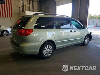 Trzecie zdjęcie samochodu z tyłu: 2010 TOYOTA SIENNA LE 7-PASSENGER VIN:5TDKK4CC7AS315487 - miniatura