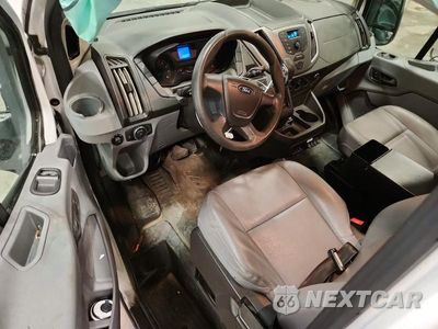 Zdjęcie 8 z 13 samochodu: 2018 FORD TRANSIT 150 DELIVERY VAN VIN:1FTYE1ZM6JKA38922 - miniatura