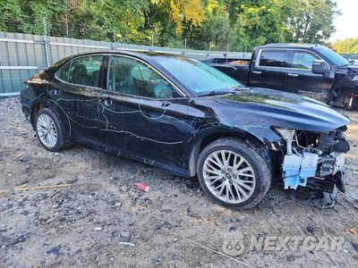 Czwarte zdjęcie samochodu z boku: 2019 TOYOTA CAMRY XLE VIN:4T1B11HKXKU760297 - miniatura