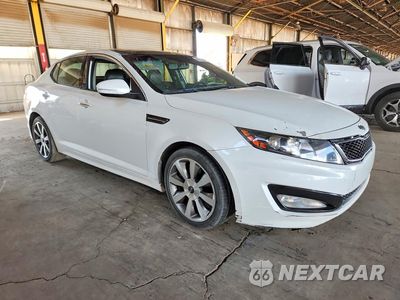 Czwarte zdjęcie samochodu z boku: 2012 KIA OPTIMA SX VIN:5XXGR4A67CG079698 - miniatura