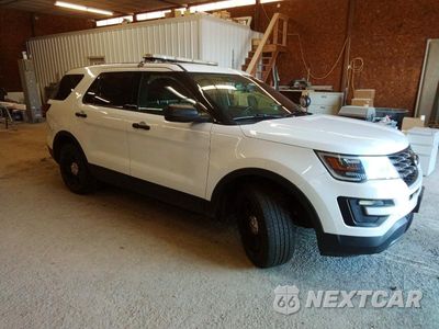 Czwarte zdjęcie samochodu z boku: 2019 FORD EXPLORER POLICE INTERCEPTOR VIN:1FM5K8AR9KGA29806 - miniatura