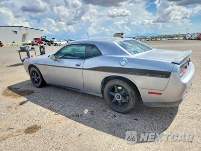 Drugie zdjęcie samochodu z przodu: 2018 DODGE CHALLENGER SXT VIN:2C3CDZAG3JH143429 - miniatura