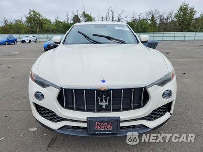 Piąte zdjęcie samochodu w środku: 2018 MASERATI LEVANTE VIN:ZN661XUA1JX274222 - miniatura
