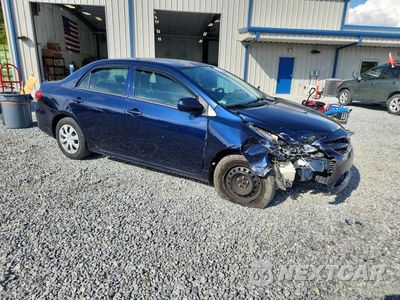 Czwarte zdjęcie samochodu z boku: 2013 TOYOTA COROLLA L VIN:2T1BU4EE2DC120709 - miniatura