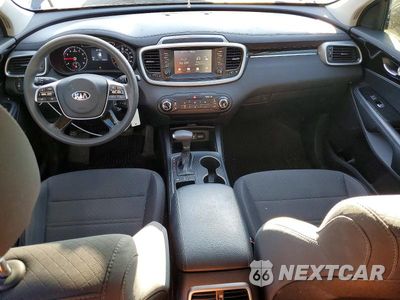 Zdjęcie 8 z 12 samochodu: 2019 KIA SORENTO LX VIN:5XYPGDA32KG528937 - miniatura