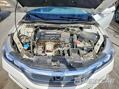 Zdjęcie 11 z 13 samochodu: 2016 HONDA ACCORD SPORT VIN:1HGCR2F50GA023530 - miniatura