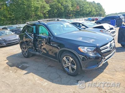 Czwarte zdjęcie samochodu z boku: 2017 MERCEDES-BENZ GLC 300 4MATIC VIN:WDC0G4KB1HF188709 - miniatura