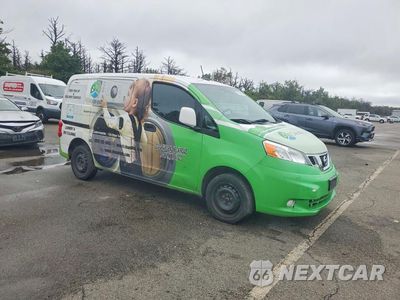 Czwarte zdjęcie samochodu z boku: 2019 NISSAN NV200 DELIVERY VAN VIN:3N6CM0KN3KK692211 - miniatura