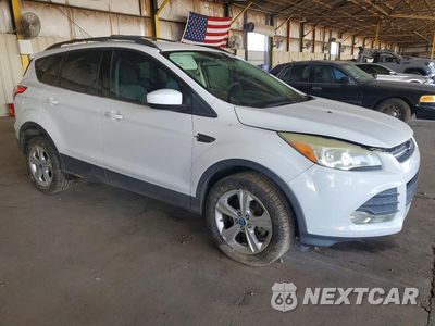 Czwarte zdjęcie samochodu z boku: 2013 FORD ESCAPE SE VIN:1FMCU9GXXDUD10563 - miniatura