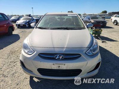 Piąte zdjęcie samochodu w środku: 2017 HYUNDAI ACCENT SE VIN:KMHCT4AE3HU205527 - miniatura