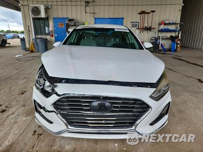 Piąte zdjęcie samochodu w środku: 2018 HYUNDAI SONATA SE VIN:5NPE24AF8JH612235 - miniatura