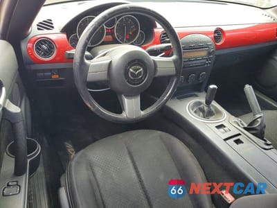 Zdjęcie 8 z 12 samochodu: 2008 MAZDA MX-5 MIATA VIN:JM1NC25F880148513 - miniatura
