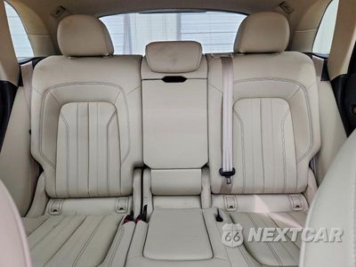 Zdjęcie 10 z 14 samochodu: 2021 AUDI Q5 PREMIUM VIN:WA1AAAFY4M2139489 - miniatura