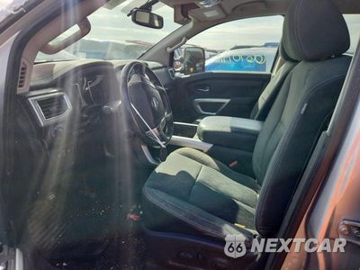 Zdjęcie 7 z 12 samochodu: 2017 NISSAN TITAN S VIN:1N6AA1E52HN514925 - miniatura