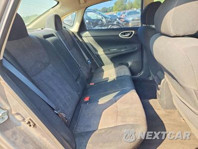 Zdjęcie 10 z 12 samochodu: 2015 NISSAN SENTRA SV VIN:3N1AB7AP7FY361147 - miniatura