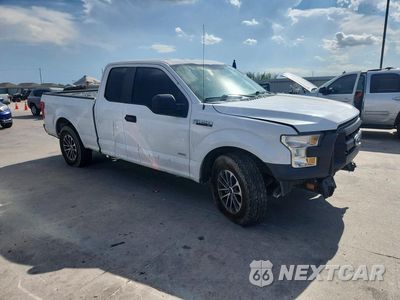 Czwarte zdjęcie samochodu z boku: 2017 FORD F150 SUPER CAB VIN:1FTEX1CG4HKD84588 - miniatura