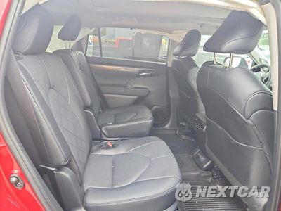Zdjęcie 10 z 12 samochodu: 2026 TOYOTA HIGHLANDER HYBRID PLATINUM VIN:5TDEBRCHXTS713415 - miniatura