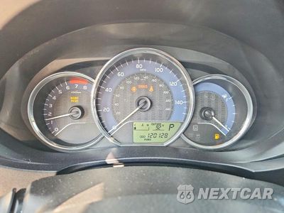 Zdjęcie 9 z 12 samochodu: 2015 TOYOTA COROLLA LE VIN:5YFBURHE1FP233370 - miniatura