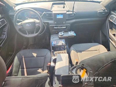 Zdjęcie 8 z 13 samochodu: 2022 FORD EXPLORER POLICE INTERCEPTOR VIN:1FM5K8AB3NGB80180 - miniatura