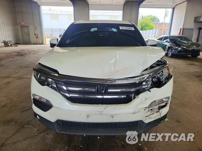 Piąte zdjęcie samochodu w środku: 2016 HONDA PILOT EXL VIN:5FNYF6H51GB095488 - miniatura