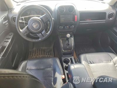 Zdjęcie 8 z 12 samochodu: 2015 JEEP PATRIOT LATITUDE VIN:1C4NJPFA5FD178290 - miniatura