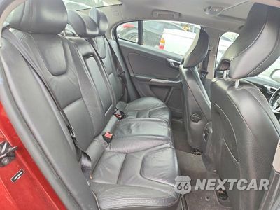 Zdjęcie 10 z 12 samochodu: 2013 VOLVO S60 T5 VIN:YV1612FH7D2221289 - miniatura