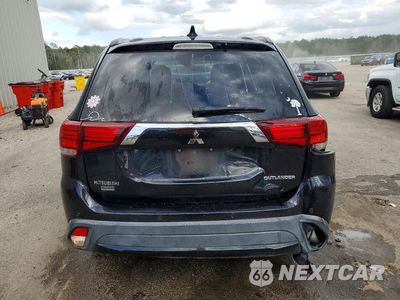 Zdjęcie 6 z 13 samochodu: 2018 MITSUBISHI OUTLANDER SE VIN:JA4AD3A32JZ045595 - miniatura