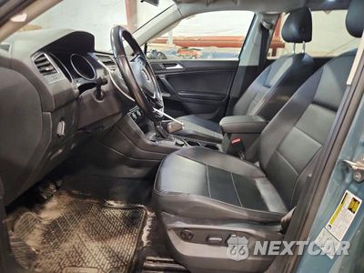 Zdjęcie 7 z 14 samochodu: 2019 VOLKSWAGEN TIGUAN SE VIN:3VV2B7AX9KM200416 - miniatura