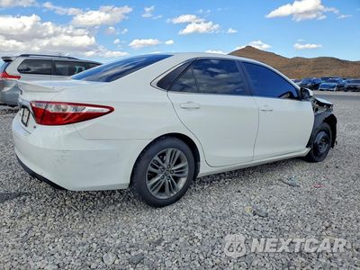 Trzecie zdjęcie samochodu z tyłu: 2016 TOYOTA CAMRY SE VIN:4T1BF1FK9GU168644 - miniatura