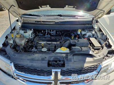 Zdjęcie 12 z 13 samochodu: 2018 DODGE JOURNEY SE VIN:3C4PDCAB7JT242003 - miniatura