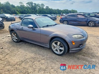 Czwarte zdjęcie samochodu z boku: 2007 MAZDA MX-5 MIATA VIN:JM1NC26F870128355 - miniatura