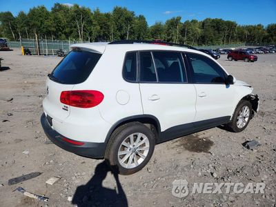 Trzecie zdjęcie samochodu z tyłu: 2017 VOLKSWAGEN TIGUAN S VIN:WVGBV7AX4HK054668 - miniatura